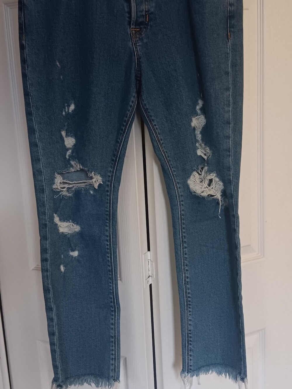 Hudson Riley Luxe Women's Crop Distressed Jeans Size 28